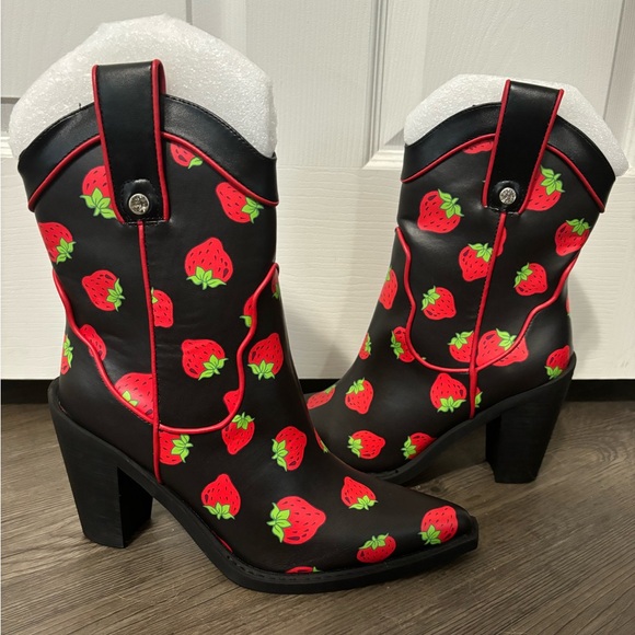 Dolls Kill Shoes - NWOB Dolls Kill x Strawberry Shortcake Black Meadow Greeting Cowboy Boots